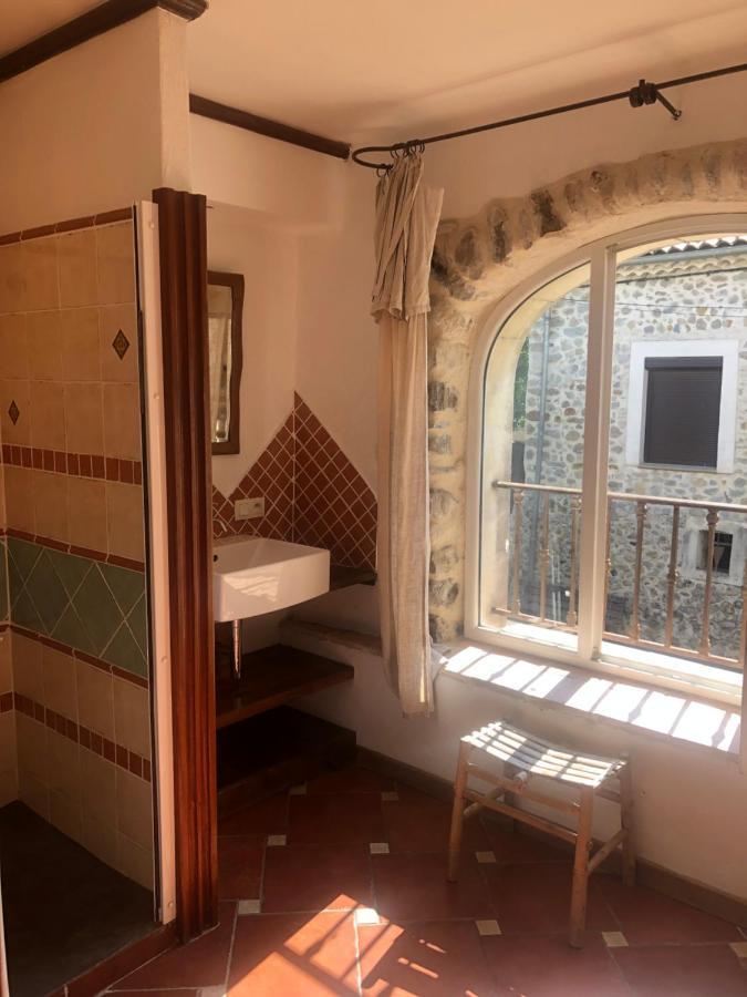 Gite De Groupe 9Ch Ou 3 Gites Independants De 3Ch - Patio Et Piscine Interieure Chauffee Toute L'Annee Валлон-Пон-д'Арк Екстер'єр фото