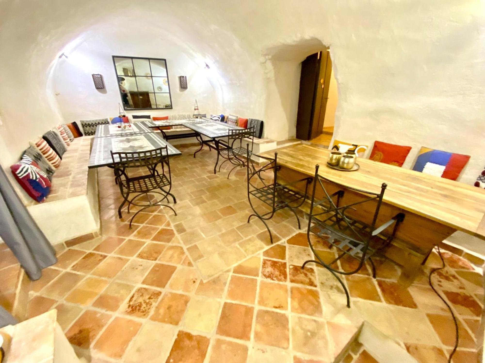 Gite De Groupe 9Ch Ou 3 Gites Independants De 3Ch - Patio Et Piscine Interieure Chauffee Toute L'Annee Валлон-Пон-д'Арк Екстер'єр фото