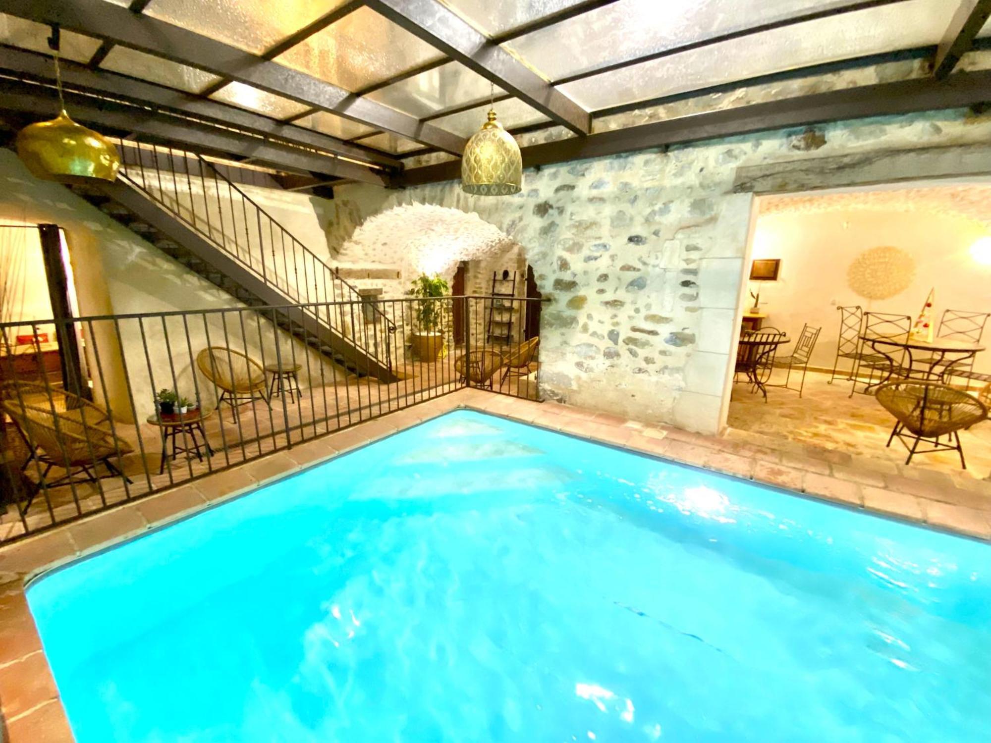 Gite De Groupe 9Ch Ou 3 Gites Independants De 3Ch - Patio Et Piscine Interieure Chauffee Toute L'Annee Валлон-Пон-д'Арк Екстер'єр фото